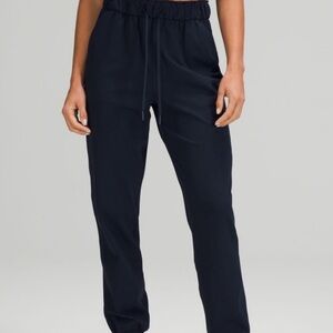 Lululemon Stretch High Waisted Jogger Size 2
